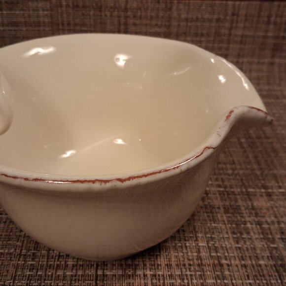 Vietri Crema Gravy Sauce Boat - Rustic Cream-Rare Find - Picture 6 of 9
